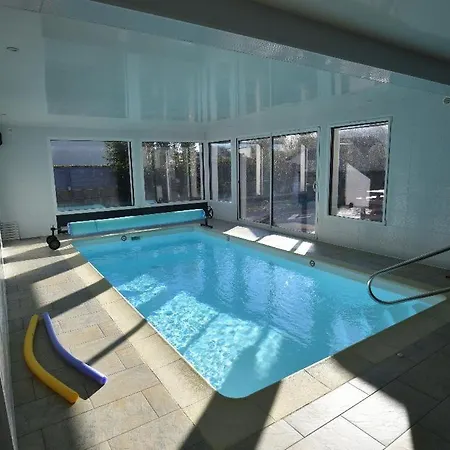La Des Amiets, Piscine Chauffee Et A 500 M De La *